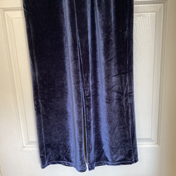 Fabletics Velour Zip-up Wide Leg Onesie Jumpsuit Blue Medium - Picture 4 of 16